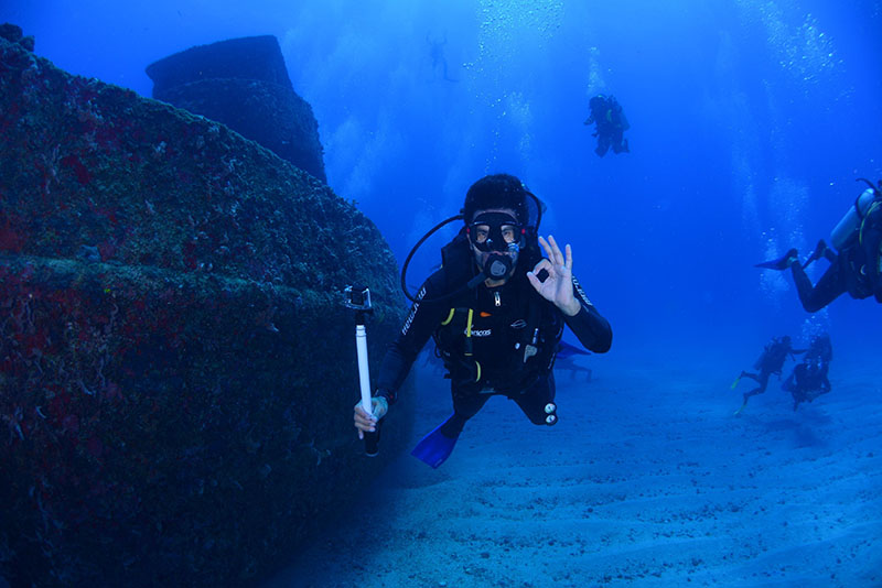 Scuba Diving in Bentota